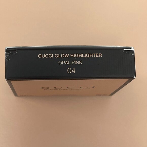 Gucci 2-Pc. Opal Pink Glow Highlighter & Bertha Pink Lip Gloss Gift Set - New - Picture 6 of 8